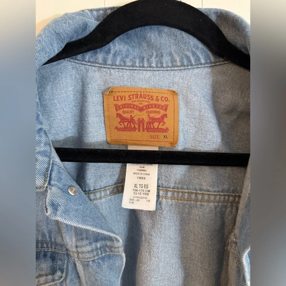 Levi's Girl’s Classic Blue Jean Jacket, Size XL